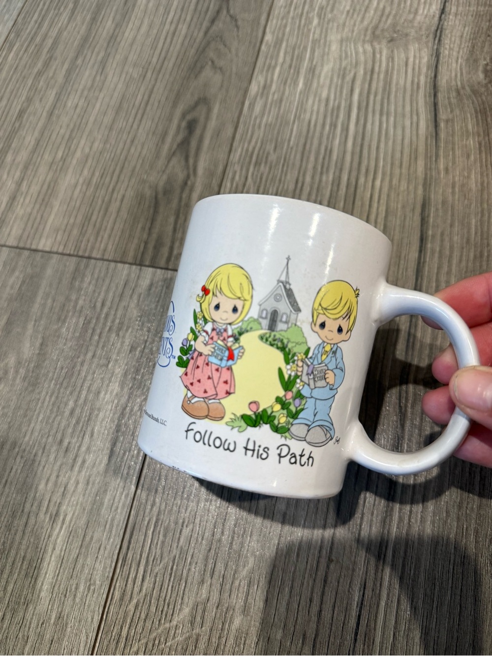 White 'Follow His Path' Decorative Coffee Mug